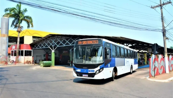 "Enem dos Concursos": Prefeitura de Rio Branco reforça frota de ônibus para o dia das provas